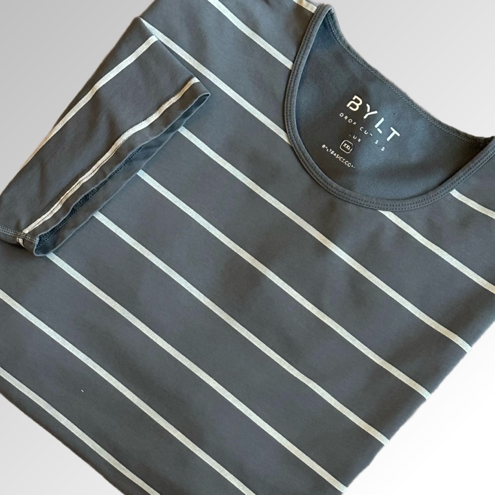 BYLT T-Shirt Men’s XXL Gray & White Stripe Drop Cut LUX Fabric 4-way Stretch